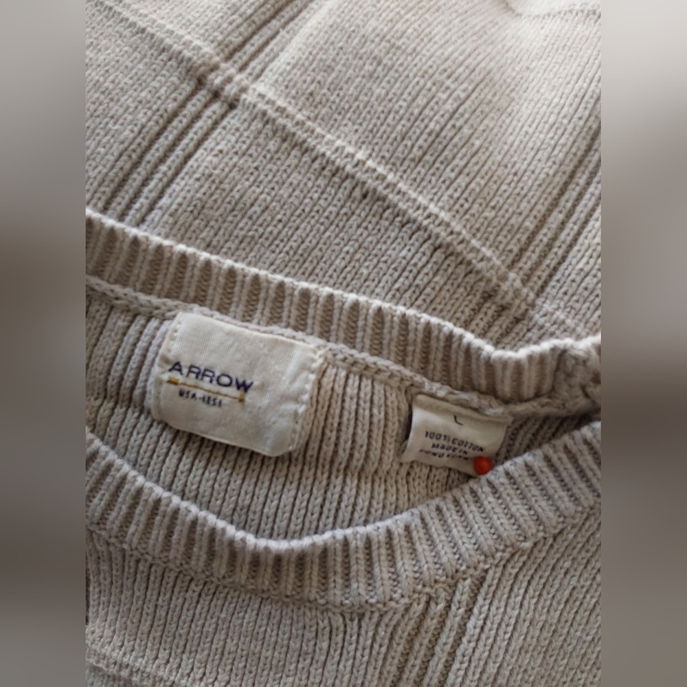 Arrow Sweater, Men's Size Large Cream Color Arrow Sweater - Picture 4 of 4